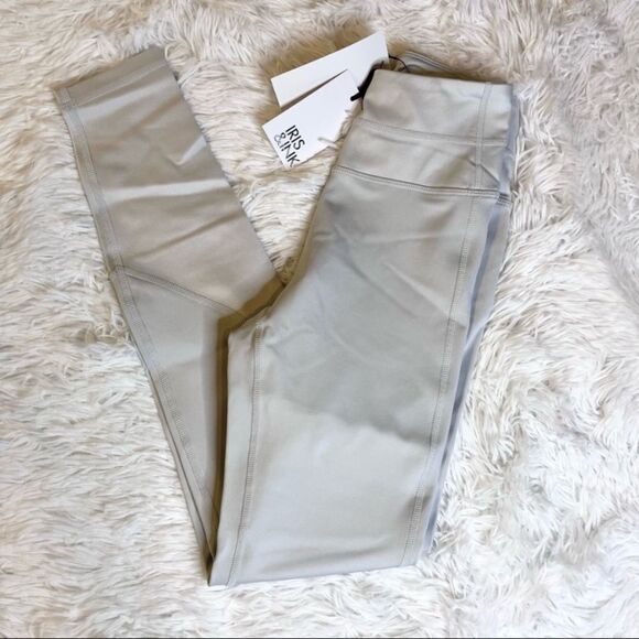 IRIS & INK-REVOLVE High Rise Leggings sz Small Lunar Rock Gray Athletic pants - Picture 5 of 9